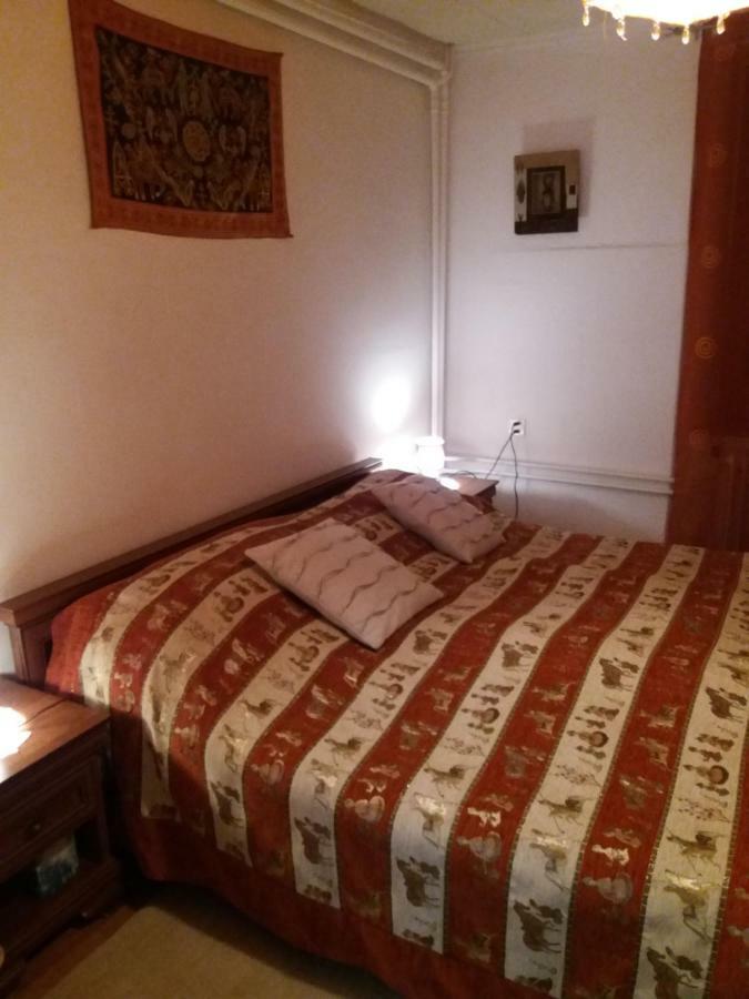 Chambres D'Hotes Chez Pierrot Et Flo Vugelles-La Mothe Exterior foto